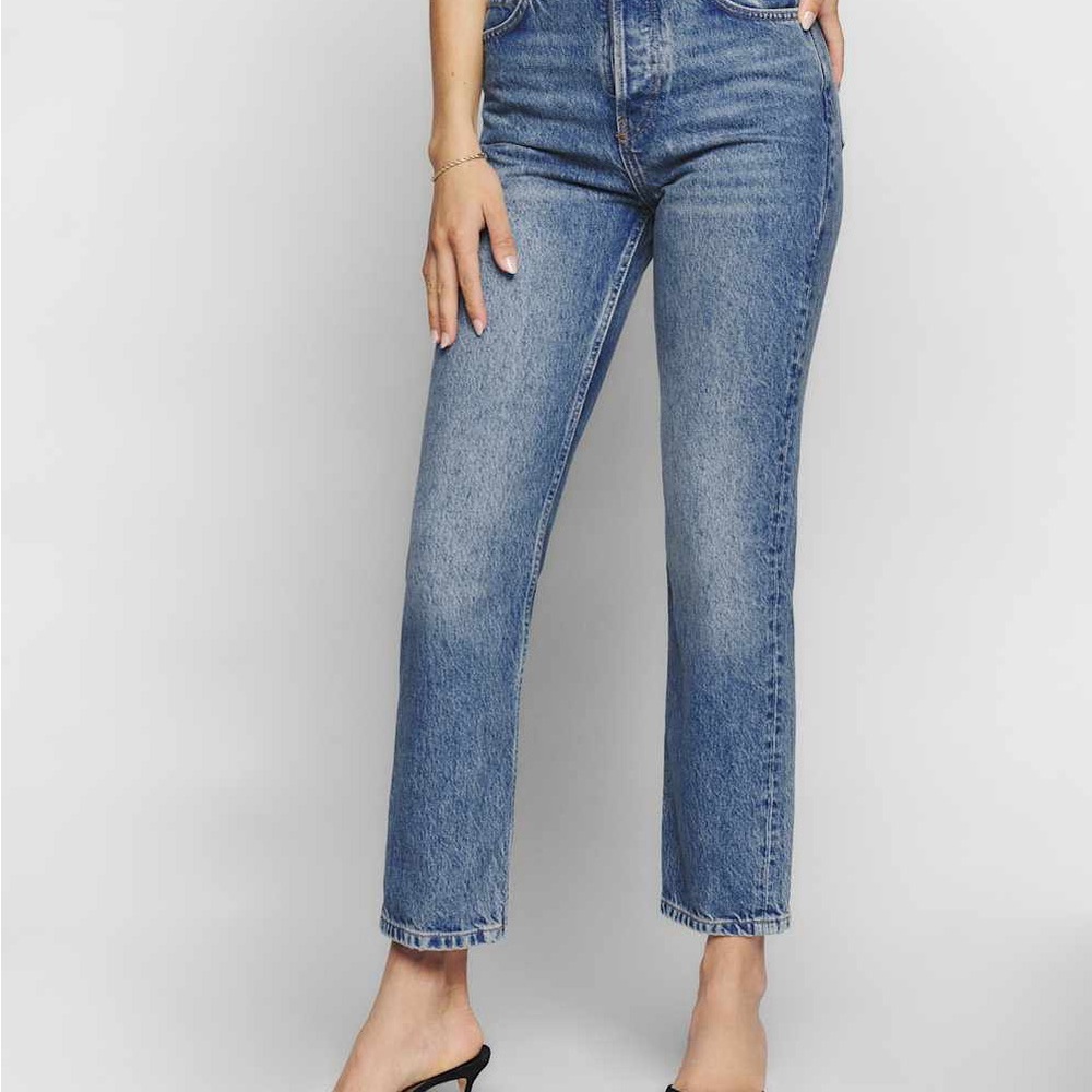 Like New Cynthia High Rise Straight Cropped Jeans